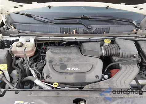 2017 Chrysler Pacifica Touring-L Plus z USA, uszkodzony, nr VIN 2C4RC1EG9HR543701